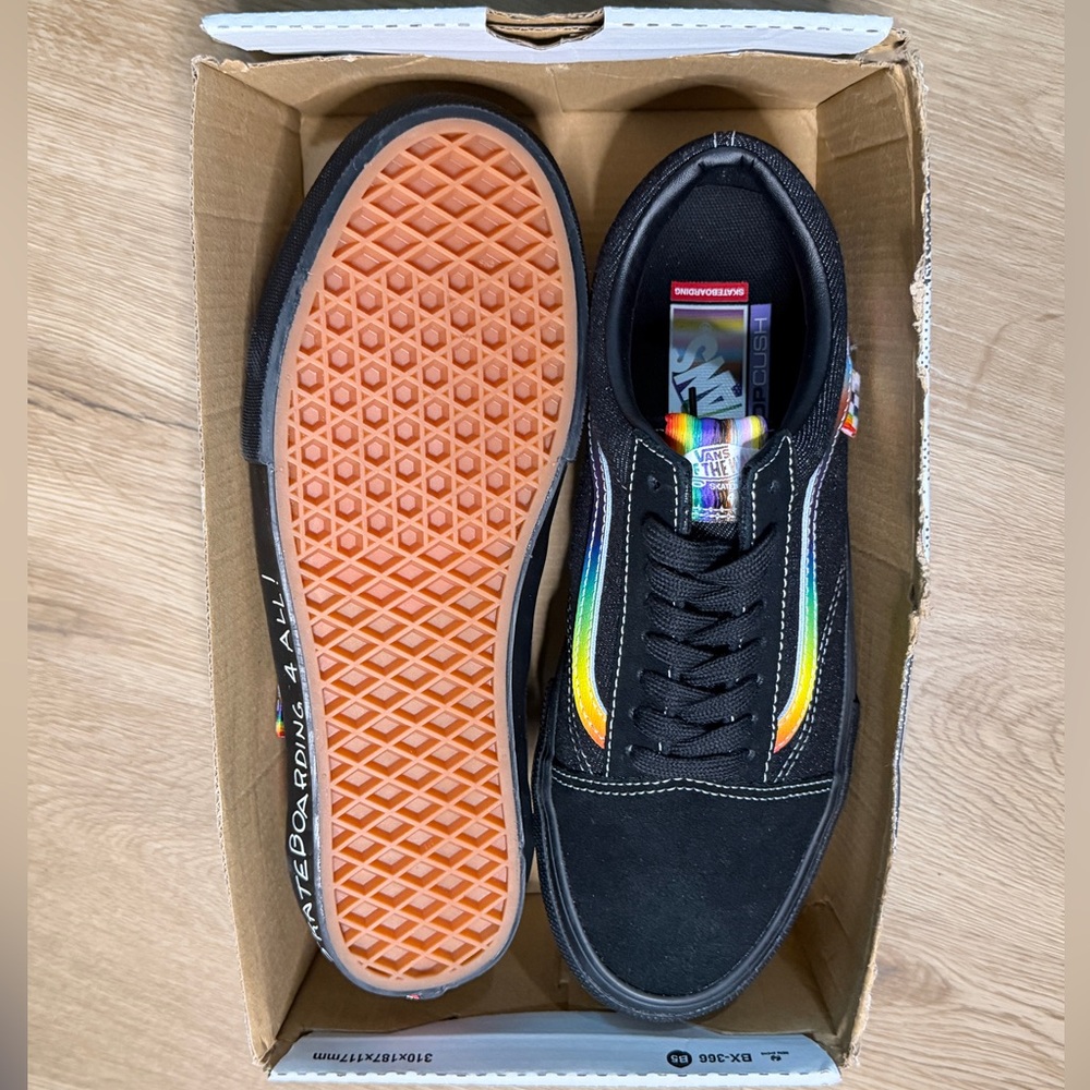 Vans 
Old skool
2gether
Brand new - Picture 3 of 4